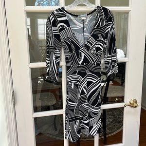 Ladies, black and white print polyester and spandex dress